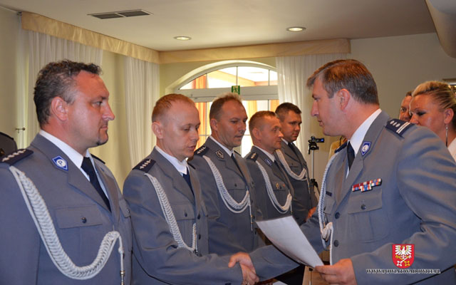 Policjanci odebrali awanse, odznaczenia i wyróżnienia