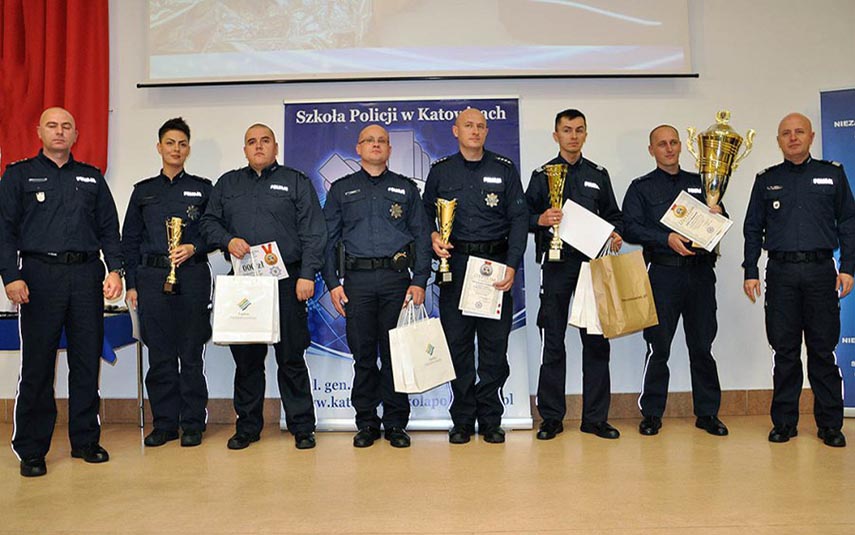 Policjant z Andrychowa wśród najlepszych dzielnicowych w kraju
