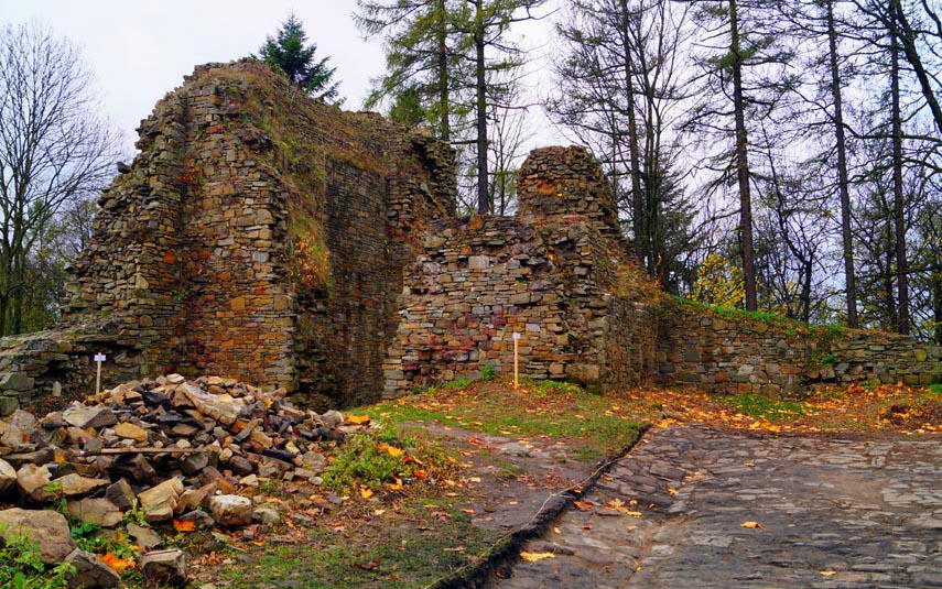 Lanckoroński zamek odkrywa swoje historyczne tajemnice