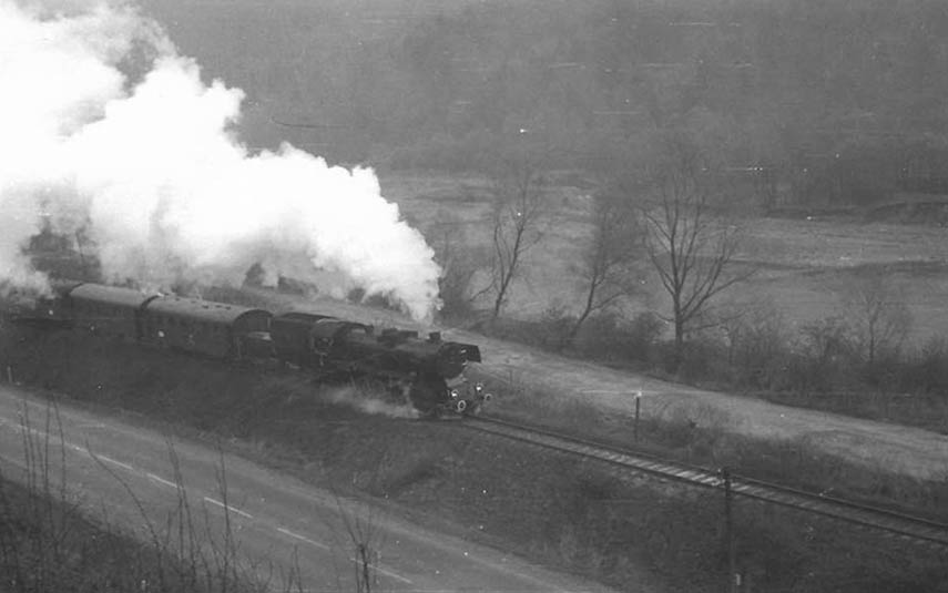 32-lata temu do Wadowic linią 103 przyjechał ze Suchej ostatni pociąg pasażerski