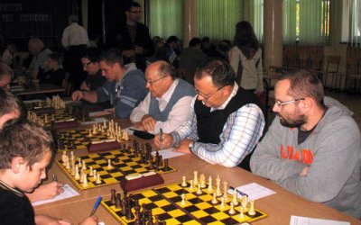 Rozgrywki III ligi seniorów w szachach rozpoczęte