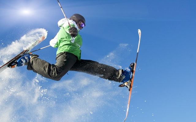 Słynny piłkarz czy skoczek narciarski? Poznaj swoje predyspozycje sportowe!