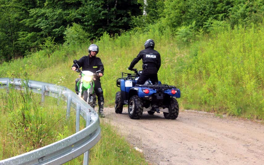 Quady i motocykle w lasach znów na tapecie policji