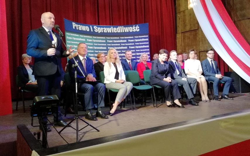 Beata Szydło promowała w Andrychowie kandydatów w wyborach samorządowych