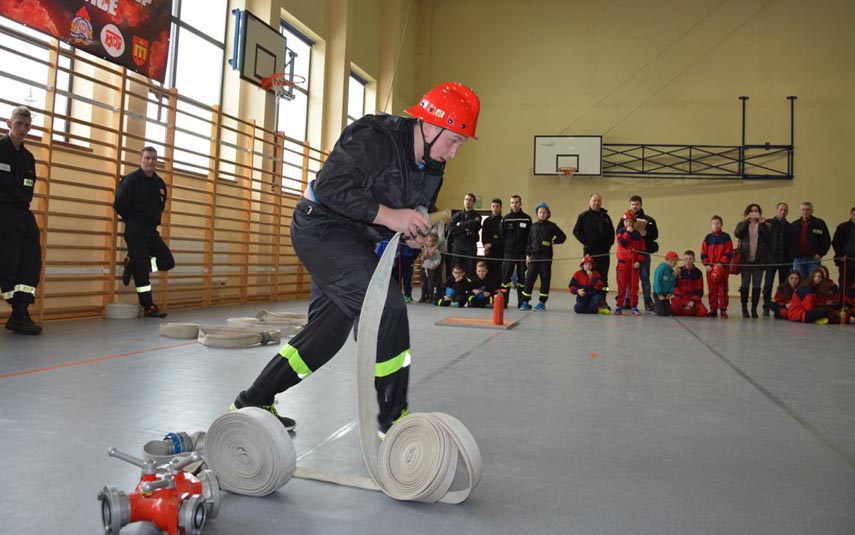 Młodzi strażacy rywalizowali w Przytkowicach