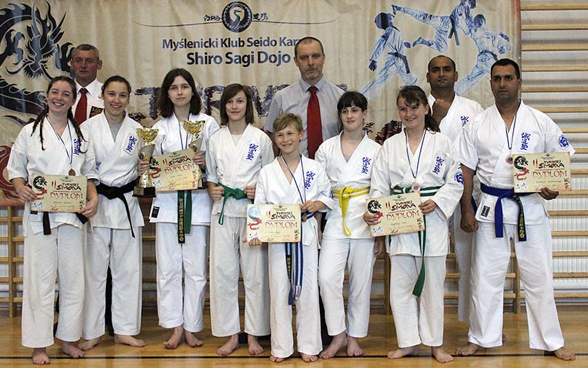 6 medali dla wadowickiego Klubu Seido Karate na 4 Turnieju Smoka