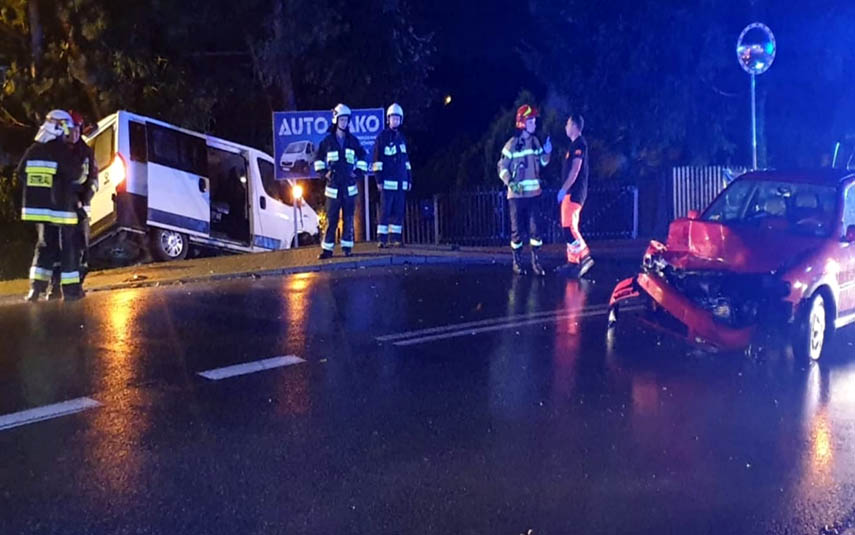 Kolejny groźny wypadek na słynnym zakręcie w Witanowicach