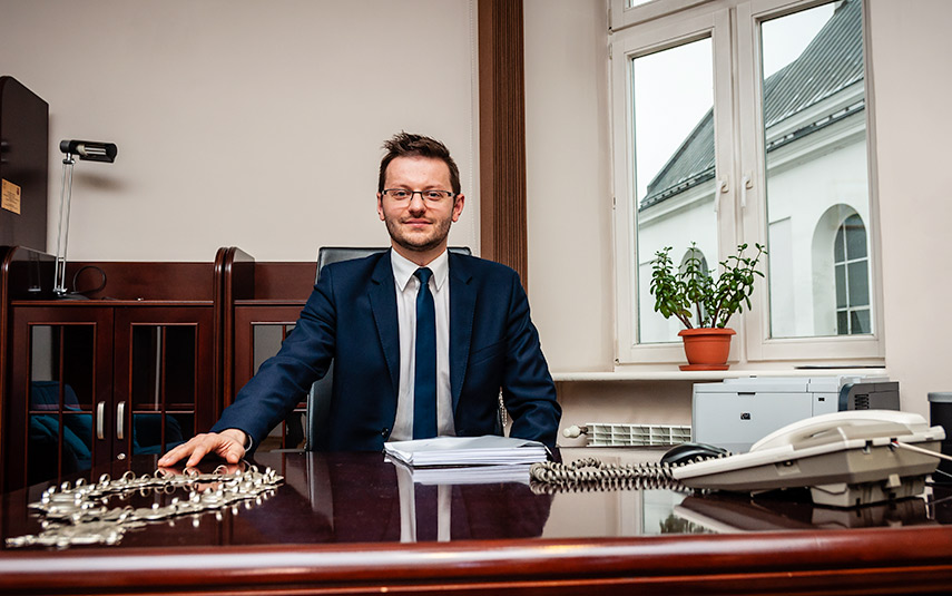 Burmistrz Kaliński po trzech latach w końcu uruchamia Biuro Interwencji Mieszkańca