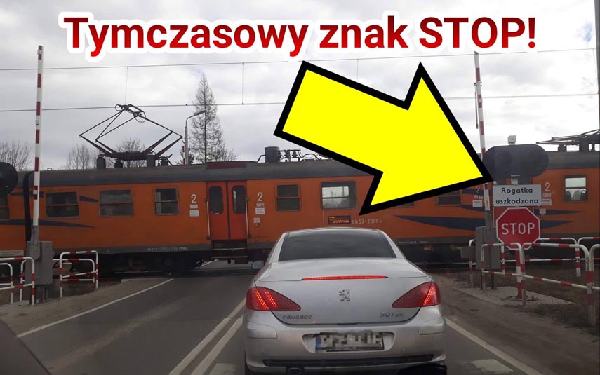 Po awariach rogatek w Barwałdzie kolejarze ustawili tymczasowy znak STOP! Uważajcie!