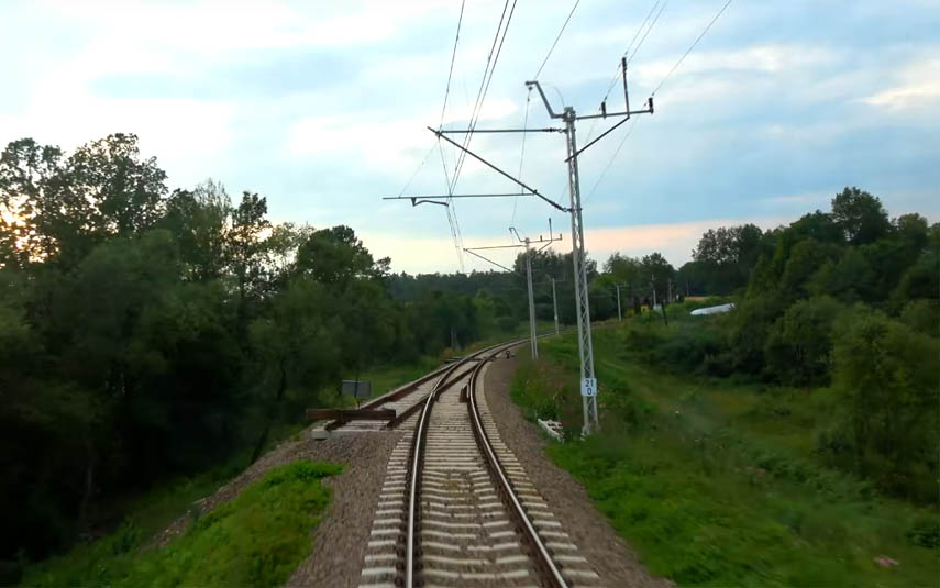 Pociągiem z Zakopanego do Krakowa przez powiat wadowicki z kabiny maszynisty