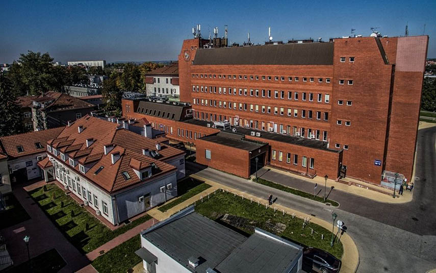 13 respiratorów trafi do małopolskich szpitali