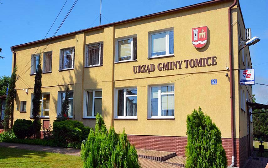 Urzędy gminy w Tomicach i Wieprzu wznawiają bezpośrednią obsługę mieszkańców. Z obostrzeniami