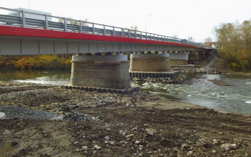 Zakończyły się prace związane z remontem mostu drogowego na Skawie w Wadowicach