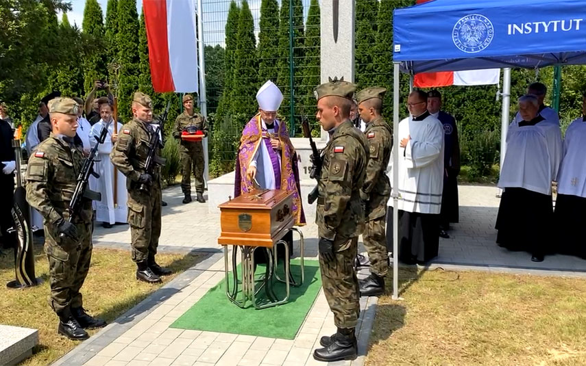 Po 77 latach od śmierci w Wadowicach odbyły się uroczystości pogrzebowe kpt. Wojciecha Stypuły ps. „Bartek”