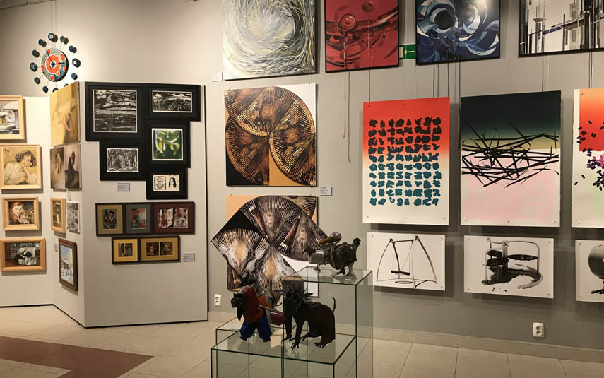WCK zaprasza na „prawdziwe” zwiedzanie wystawy „Wadowickie Środowisko Artystyczne 2020