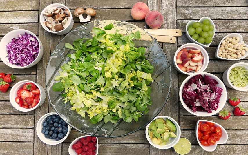 Dieta wegetariańska – plusy i minusy jej stosowania okiem dietetyka