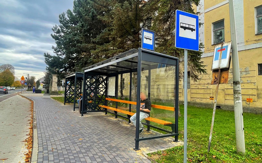 W Wadowicach pojawiły się nowe przystanki autobusowe. Ładne?