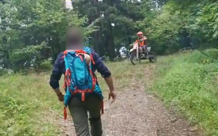 Zmotoryzowana banda terroryzuje turystów na szlakach wokół Leskowca