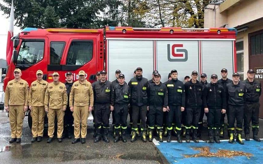 Strażacy zawodowi z Wadowic mają nowy samochód ratowniczo-gaśniczy