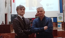 Kacper Gołąb z „Gimpla” wicemistrzem Polski w pięknym i mądrym przemawianiu